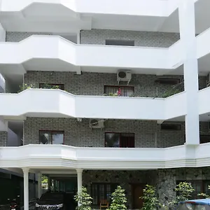 Heaven Gardens Hotel Kochi